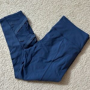 Athleta Navy Blue Leggings with Mesh Detail on the legs LARGE